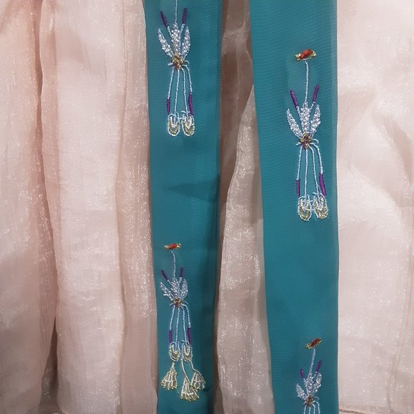 Embroidered Sashed Full-Length Pleated Skirt - Picture 4 of 5